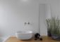 Чем отделать стены в ванной — отделка ванной